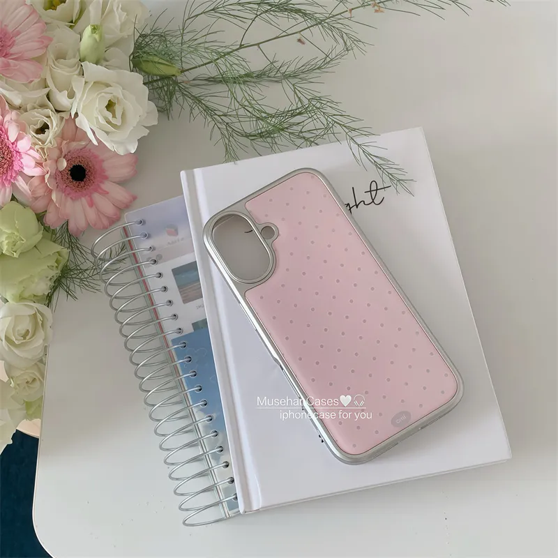 Phone Cases Art - 韓国風クリームピンク水玉アートファッション漫画クリエイティブY2Kスマホケース サムスンS23 24 25 26 EDGE