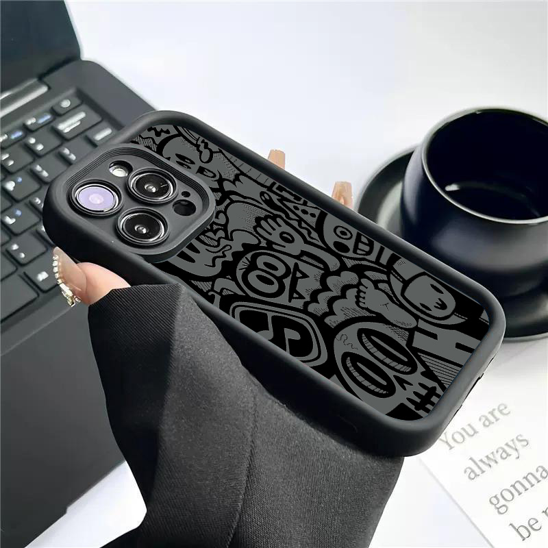 ブラックグラフィティデザインのiPhoneケース iPhon - Phone Cases That Cover The Camera のレビューと価格