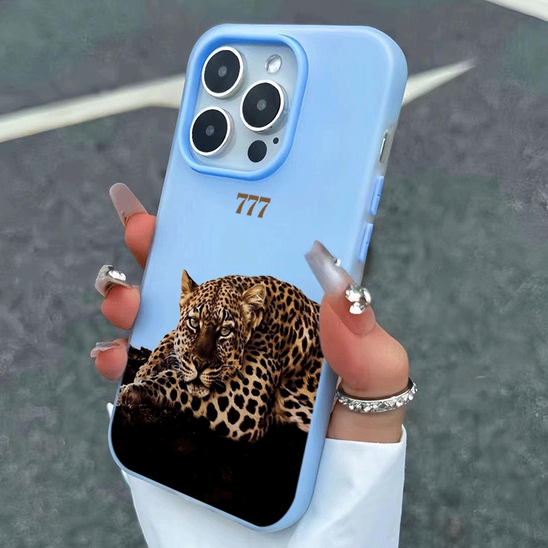 クールなレオパード柄の「777」デザインのiPhone用バン - Phone Cases Leopard Print のレビューと価格