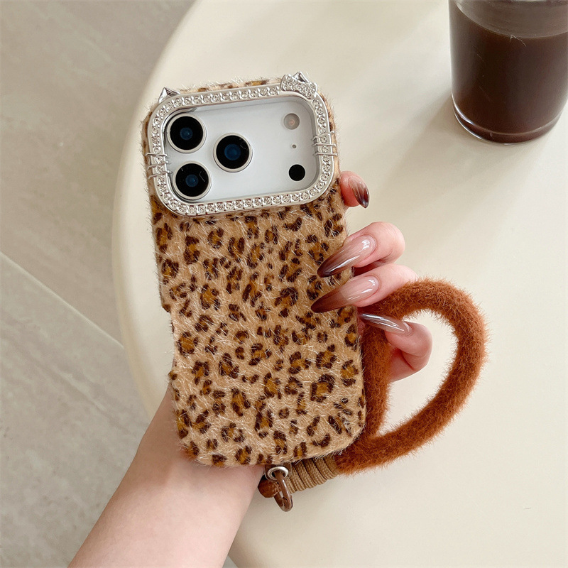 高級ダイヤモンドがちりばめられたヒョウ柄の豪華なプラッシュ携 - Phone Cases Leopard Print のレビューと価格