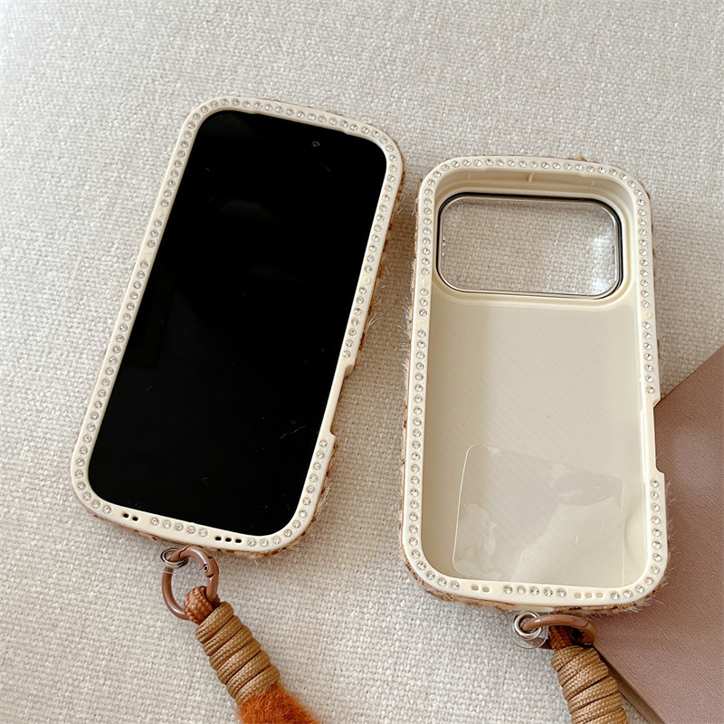 高級ダイヤモンドがちりばめられたヒョウ柄の豪華なプラッシュ携 - Phone Cases Leopard Print のレビューと価格
