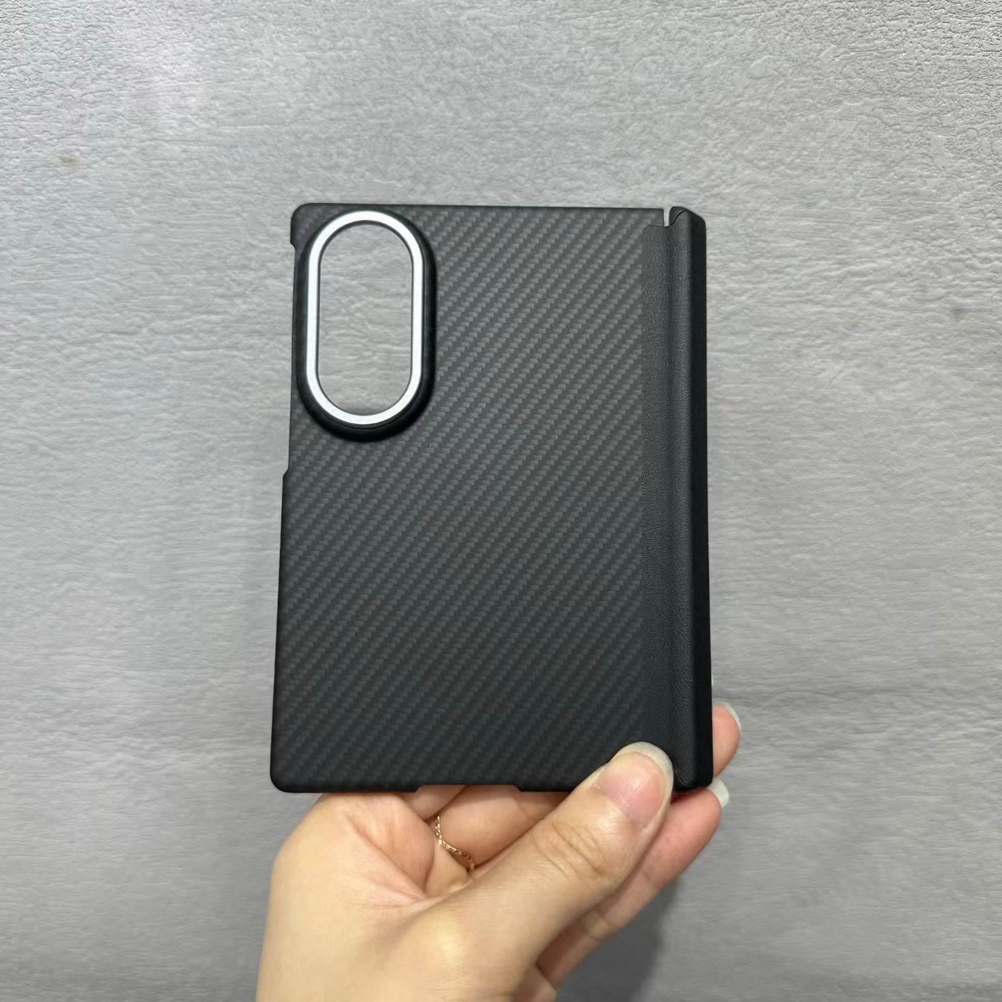 アラミドカーボンファイバー製マグネティックシェル 超薄型軽量 - Phone Cases Brand のレビューと価格