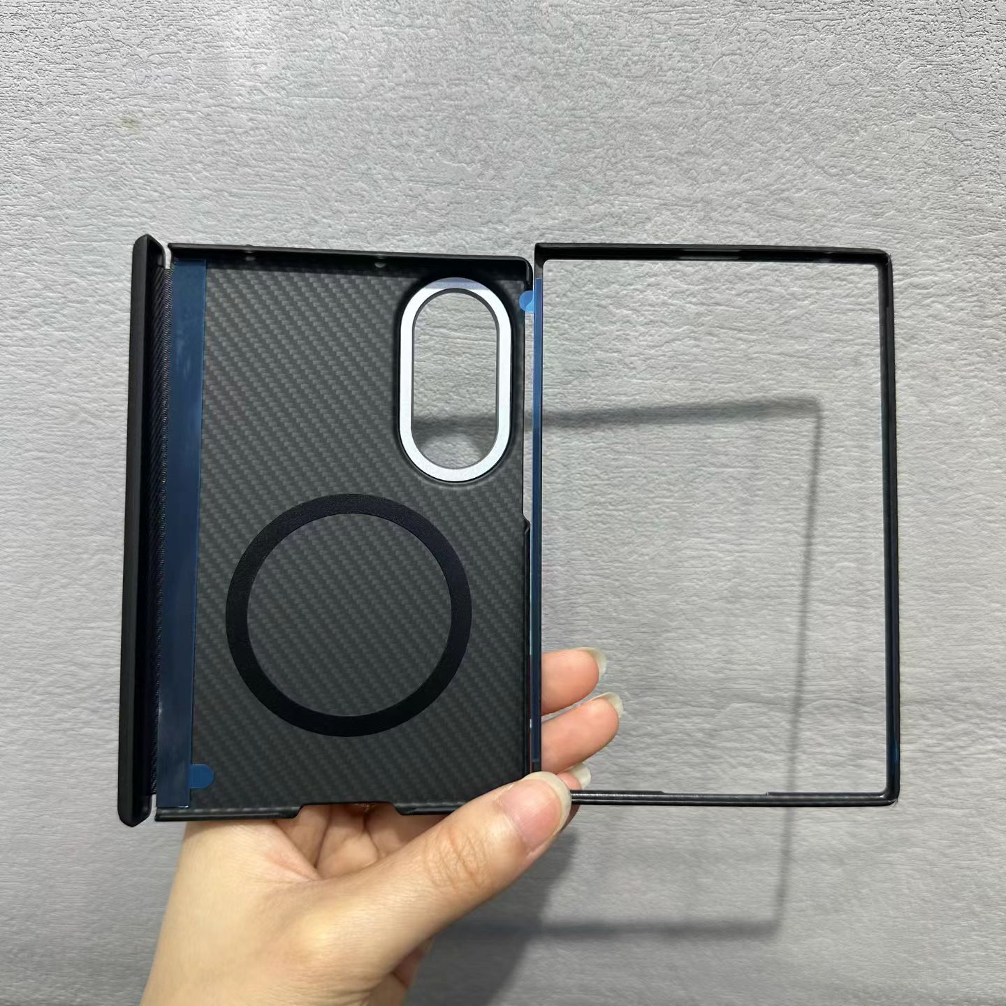 アラミドカーボンファイバー製マグネティックシェル 超薄型軽量 - Phone Cases Brand のレビューと価格