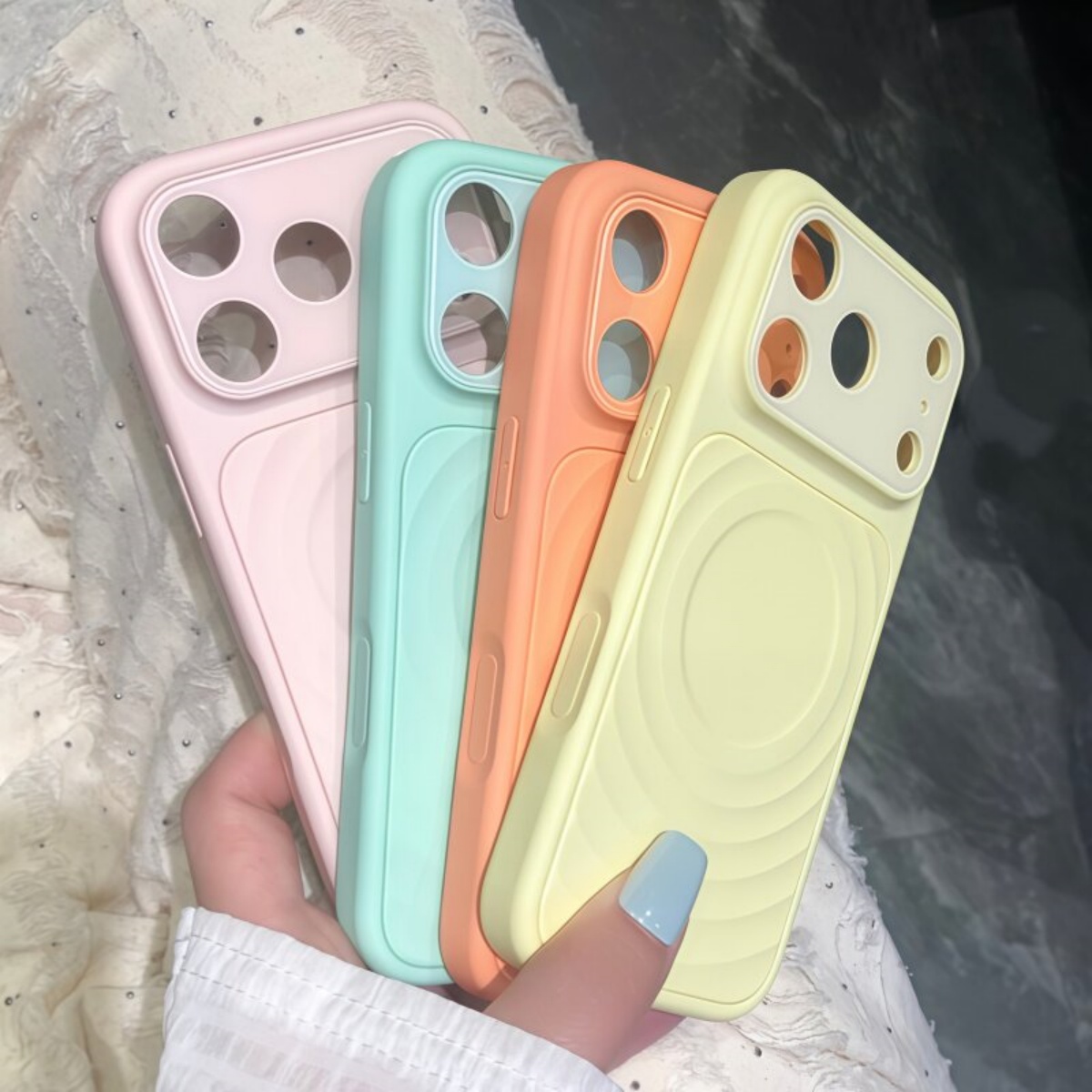 高級感のある波紋模様の液体シリコン製iPhoneケース（iP - Phone Cases That Cover The Camera のレビューと価格