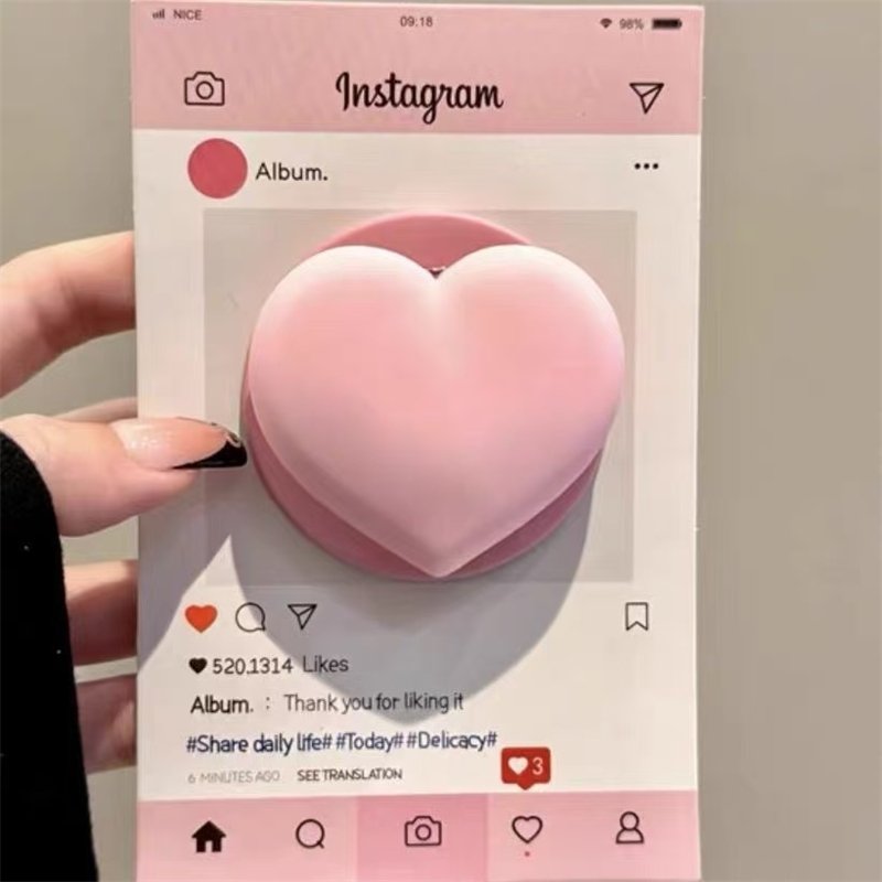 かわいい漫画風ハート型Magsafe対応マグネット式スマホグ - Phone Cases Quirky のレビューと価格